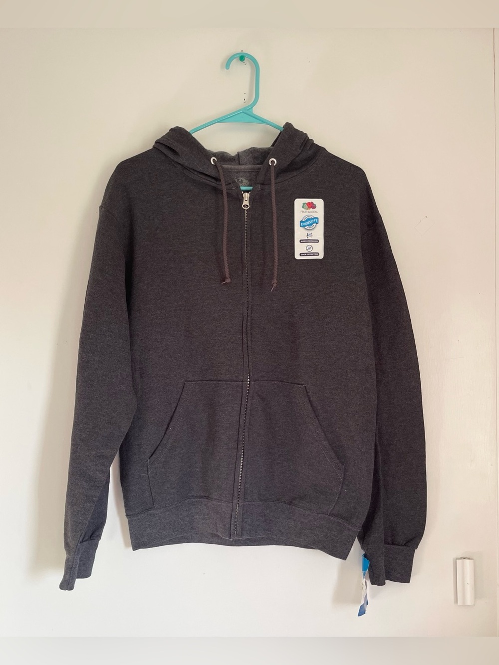 NWT Fruit of the Loom Full Zip Hoodie Size Small